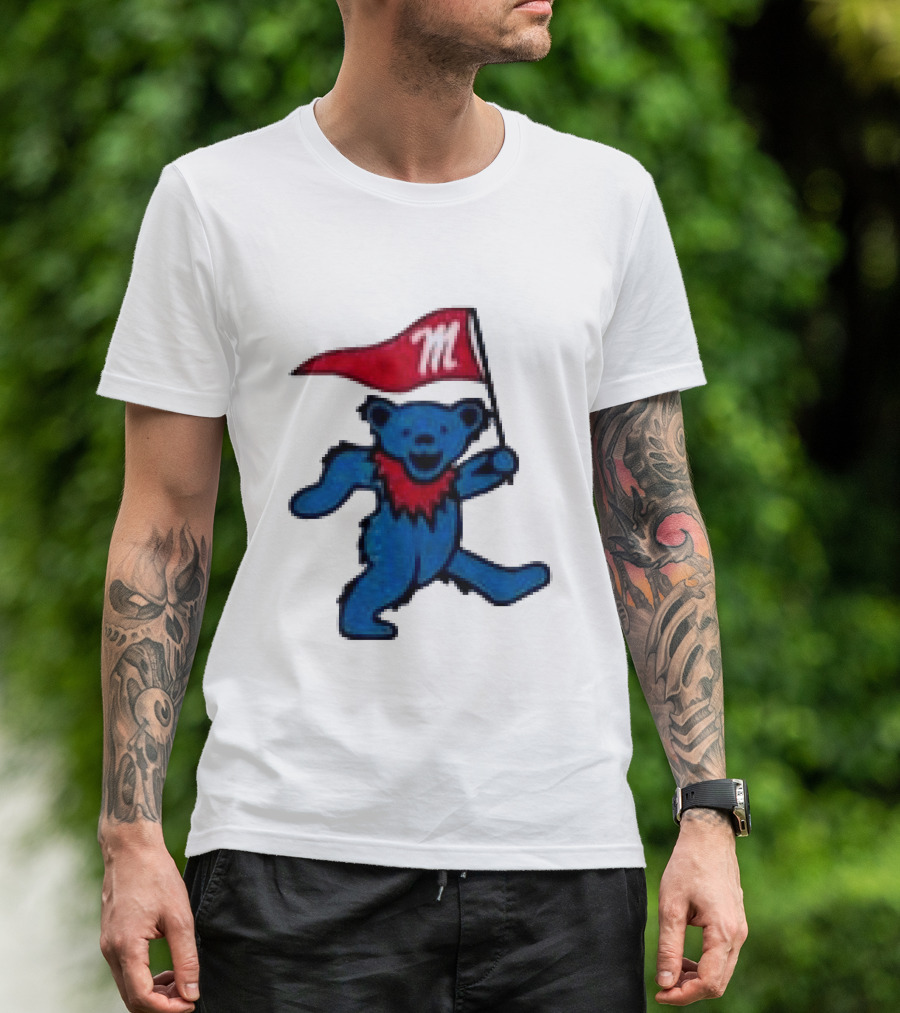 Grateful Dead Ole Miss Rebels Bears M Flag T-Shirt