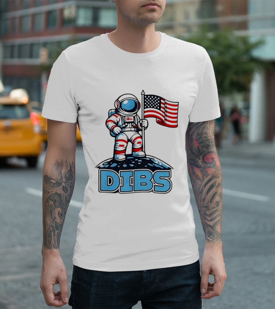 USA Dibs On The Moon Astronaut Space American Flag T-Shirt