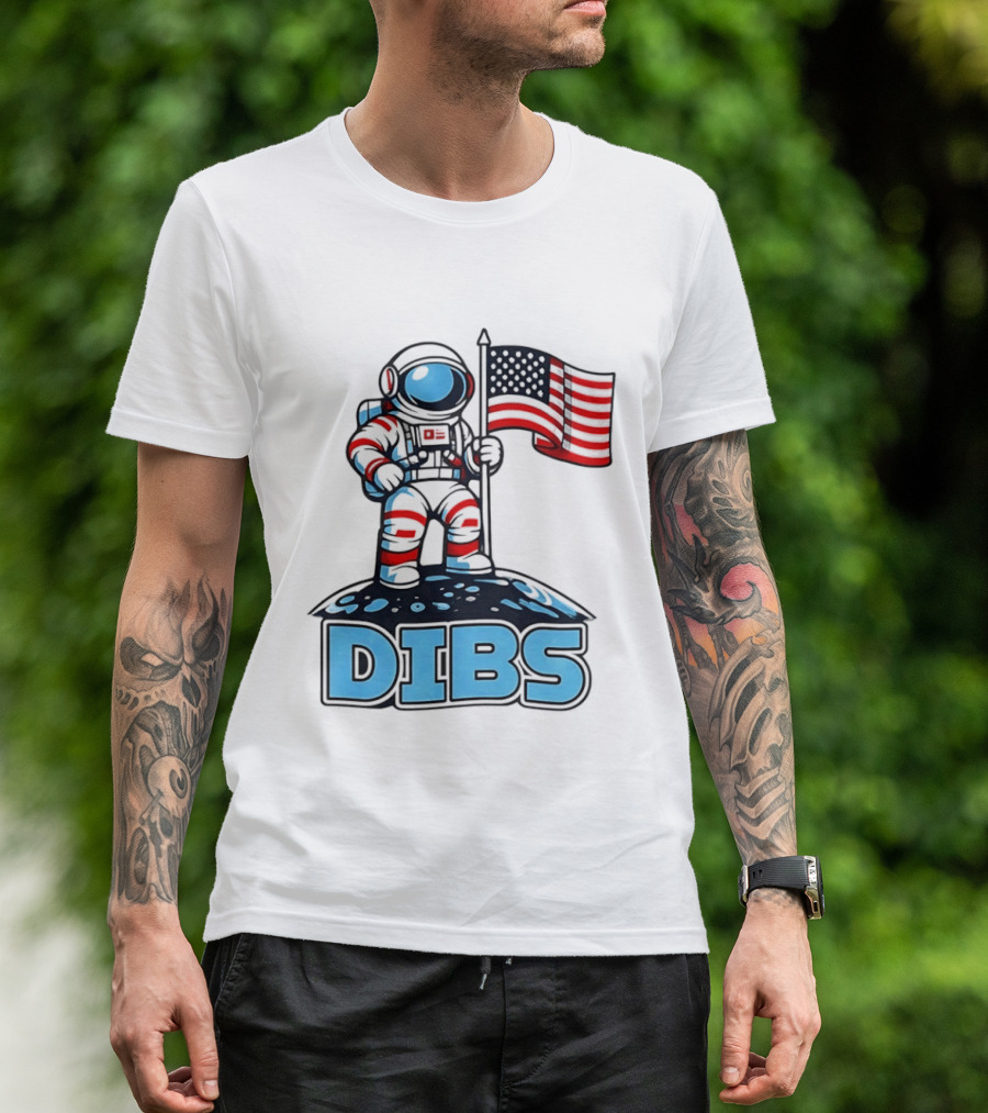USA Dibs On The Moon Astronaut Space American Flag T-Shirt