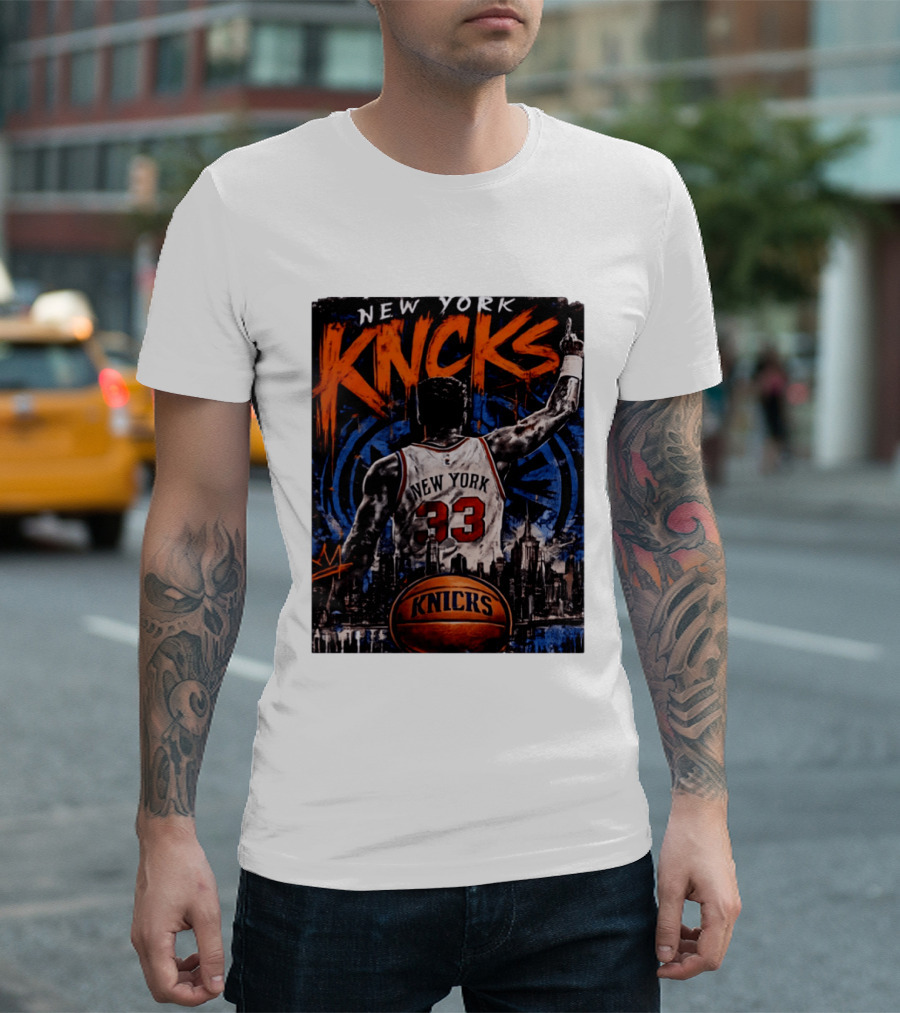 New York Knicks Ewing 33 City Skyline Basketball T-Shirt