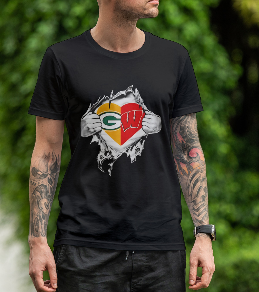 Packers Badgers Heart Logo Green Bay Wisconsin NCAA Fan Gear T-Shirt