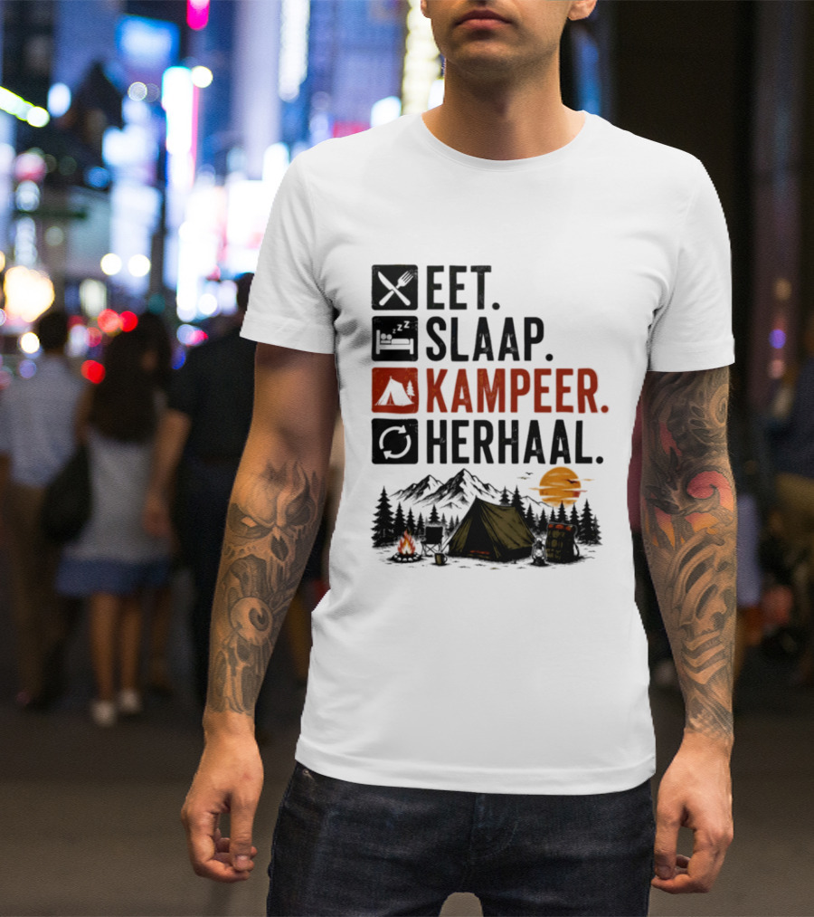 Eet Slaap Kampeer Herhaal Camping Tent Mountains Campfire Sunset T-Shirt
