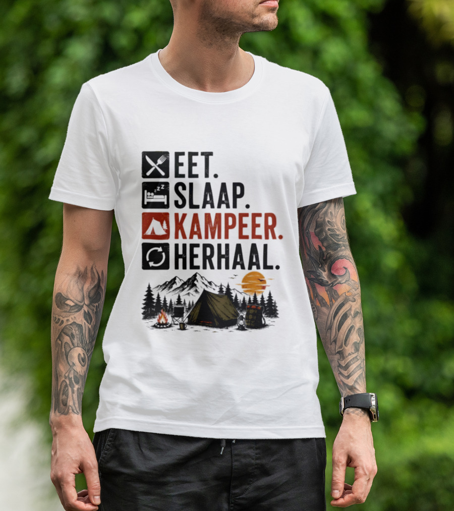 Eet Slaap Kampeer Herhaal Camping Tent Mountains Campfire Sunset T-Shirt