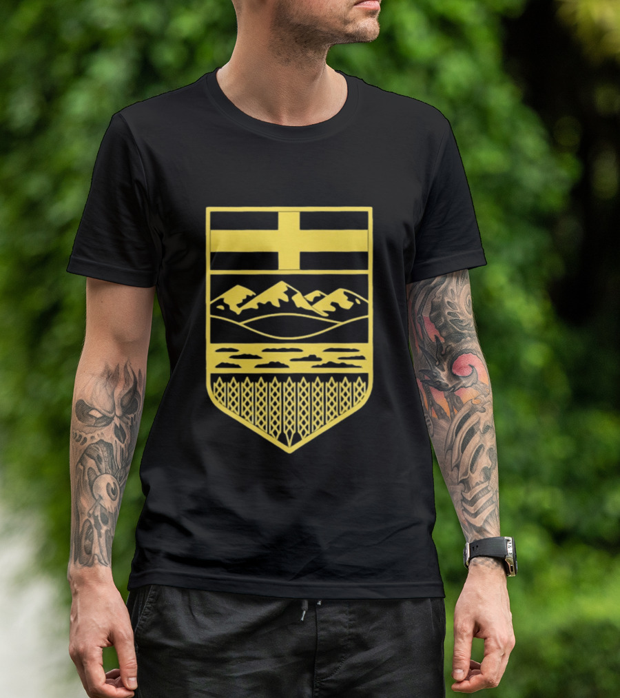 Alberta Stands Free Canada Provincial Emblem Mountains Crest T-Shirt