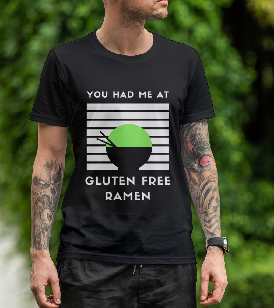 You Had Me At Gluten Free Ramen Retro Style Lines Green Circle T-Shirt