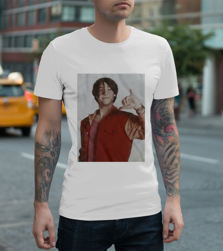 Keanu Reeves Hang Loose 90s Vintage Style Nostalgia Iconic Gesture T-Shirt