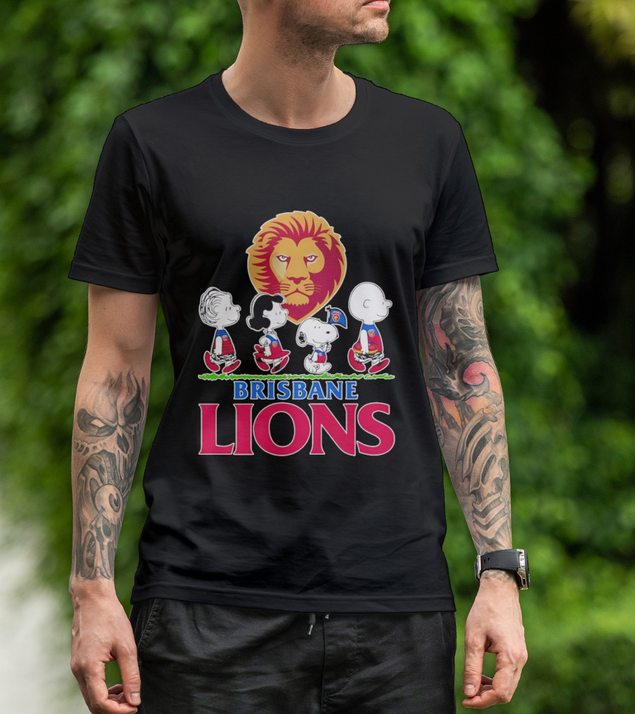 Brisbane Lions AFL Peanuts Snoopy Charlie Brown Lucy Schroeder T-Shirt