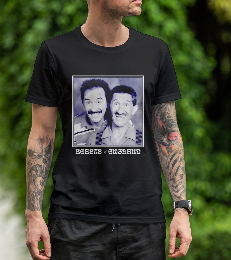 The Chuckle Brothers Barry Elliott Paul Elliott Beasts Of England T-Shirt