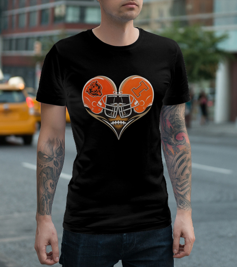 Chicago Bears And Illinois Fighting Illini Helmet Heart T-Shirt