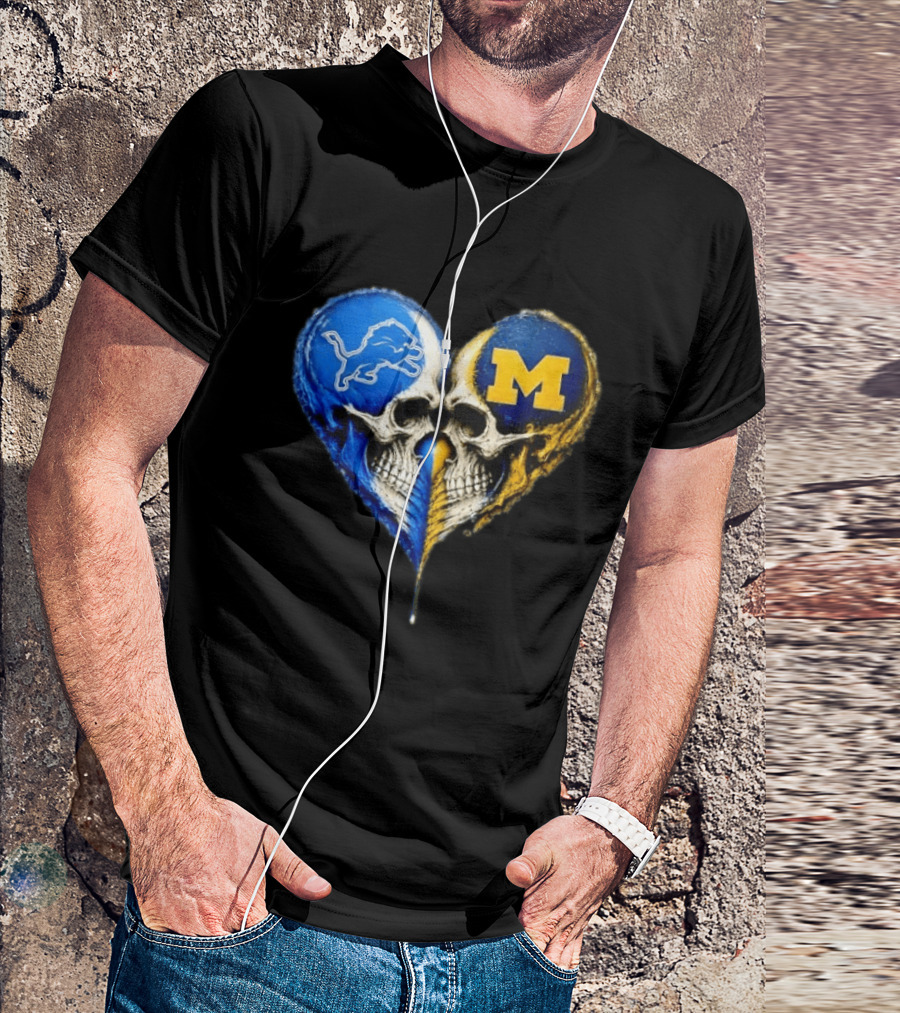 Detroit Lions And Michigan Wolverines Heart Skulls T-Shirt