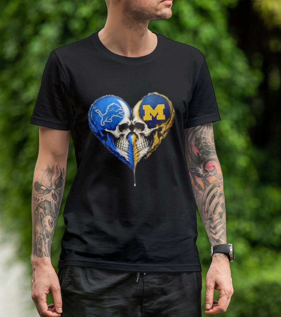 Detroit Lions And Michigan Wolverines Heart Skulls T-Shirt