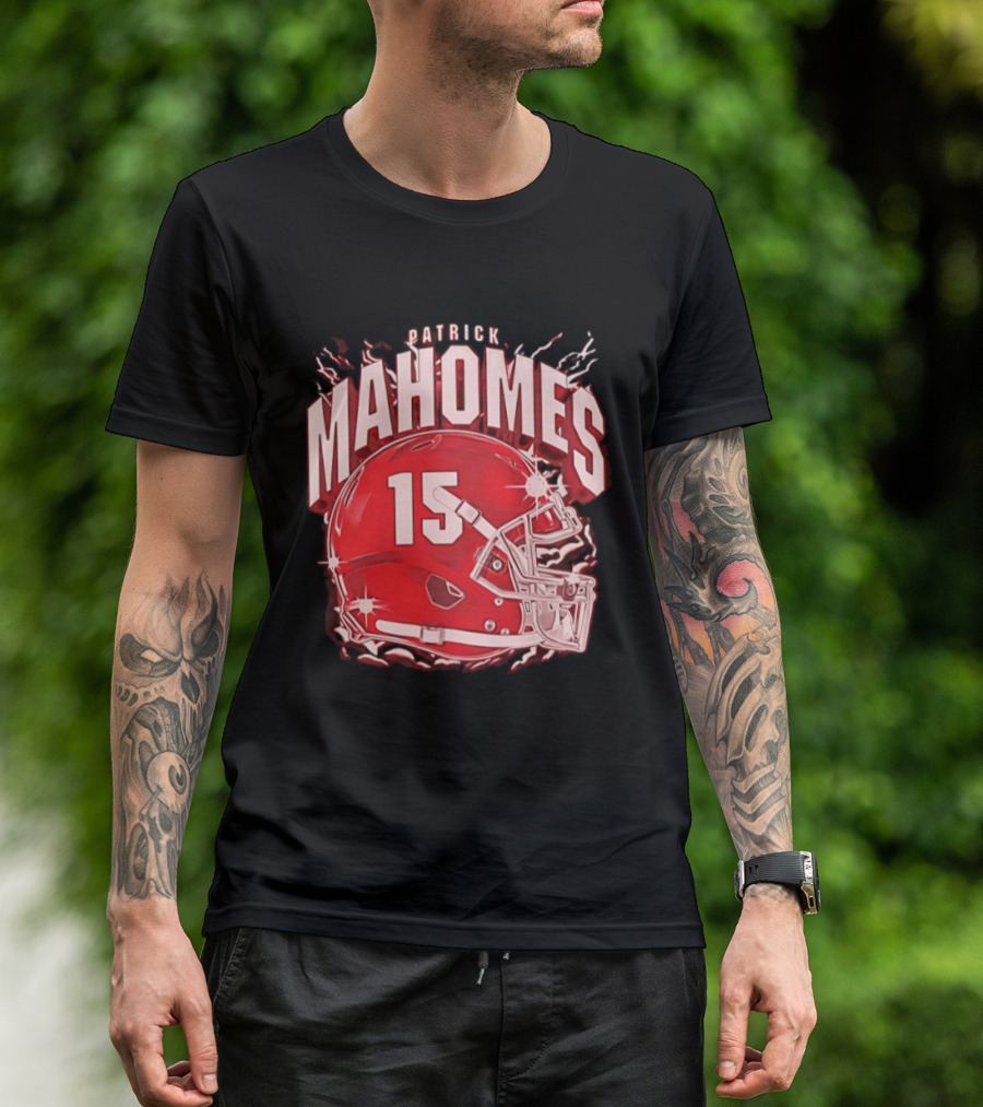Patrick Mahomes 15 Helmet Kansas City Chiefs Explosion T-Shirt