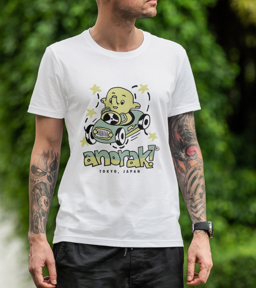 Anorak Tokyo Japan Elephant Cartoon In Car With Stars T-Shirt