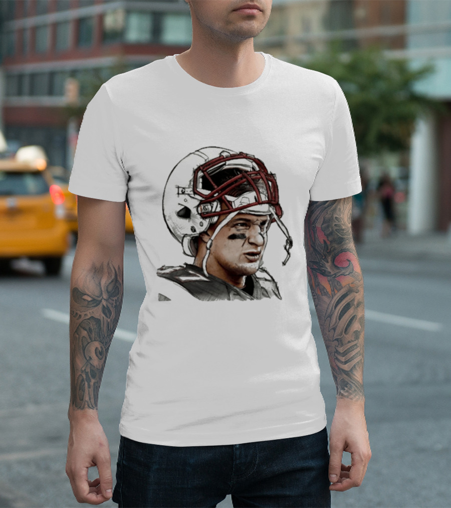 Rob Gronkowski New England Patriots Swag Head Helmet Football T-Shirt