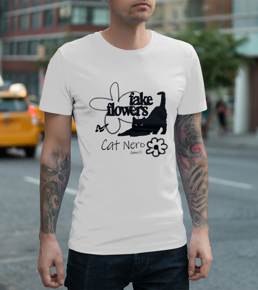 Cat Nero Fake Flowers Gains Floral Aesthetic Butterfly T-Shirt