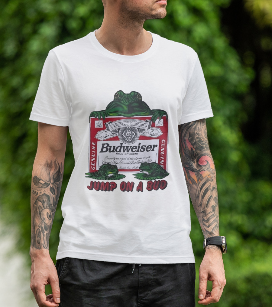 Budweiser Genuine King Of Beers Frogs Jump On A Bud T-Shirt