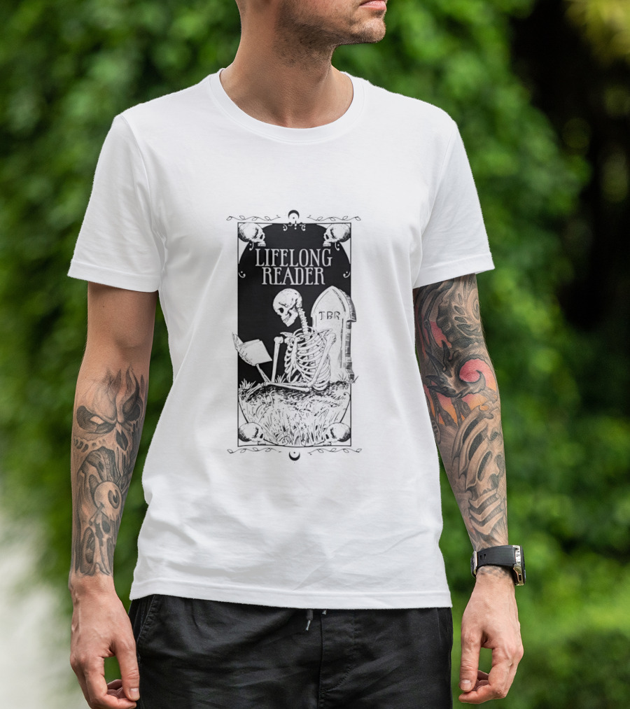 Lifelong Reader Skeleton With Book And Tombstone Retro Gothic T-Shirt