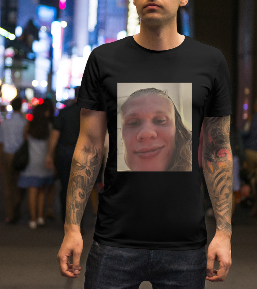 Erling Haaland S Face Close Up T-Shirt