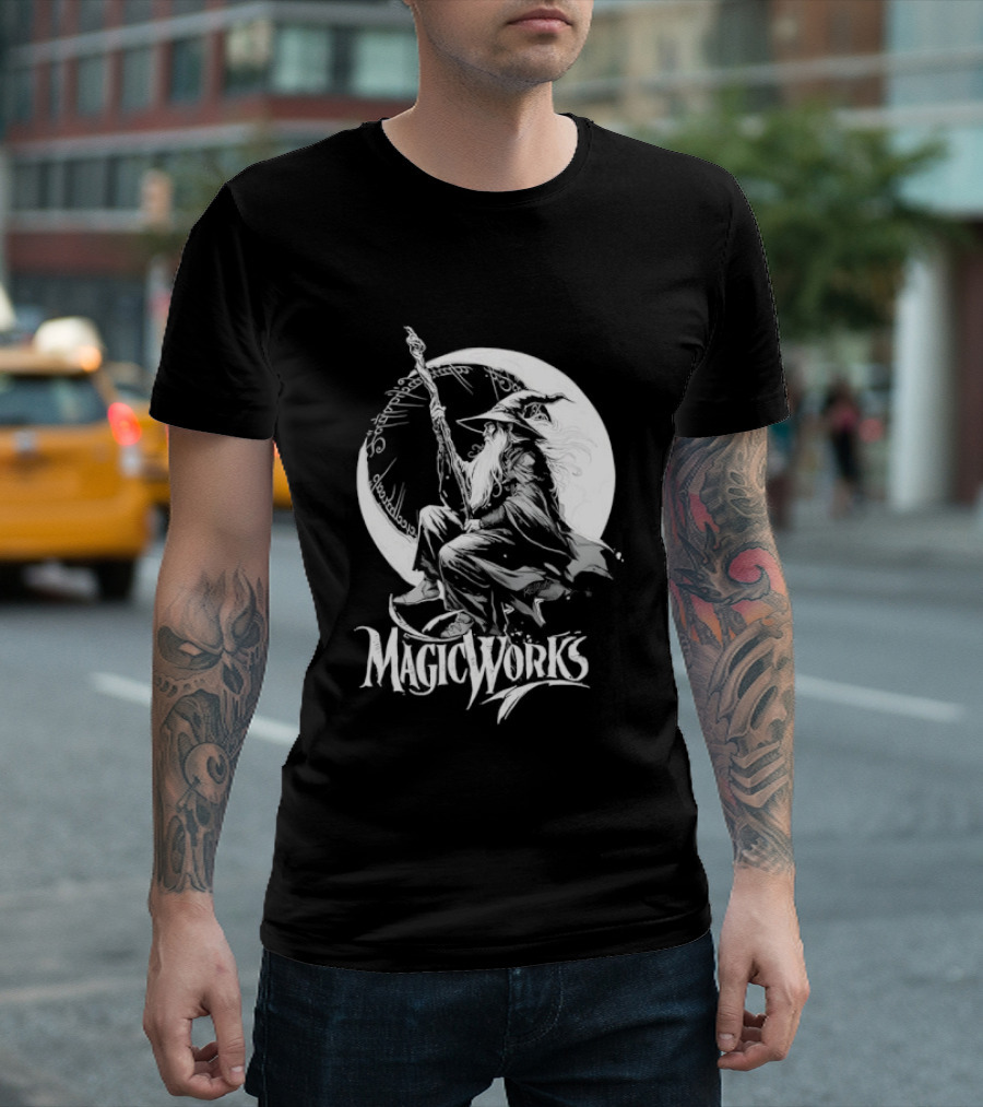 Gandalf Magic Works Lord Of The Rings Wizard Silhouette Moon T-Shirt