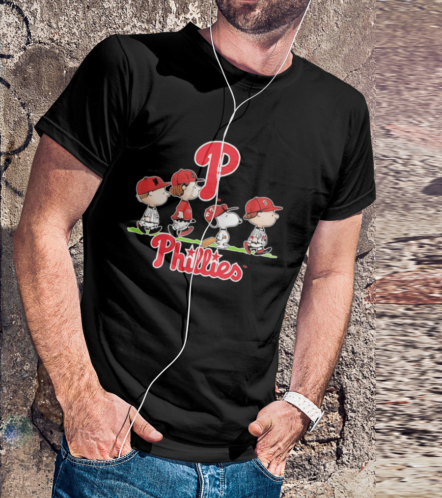Peanuts Characters Phillies Baseball Team Snoopy Charlie Brown Linus Lucy T-Shirt
