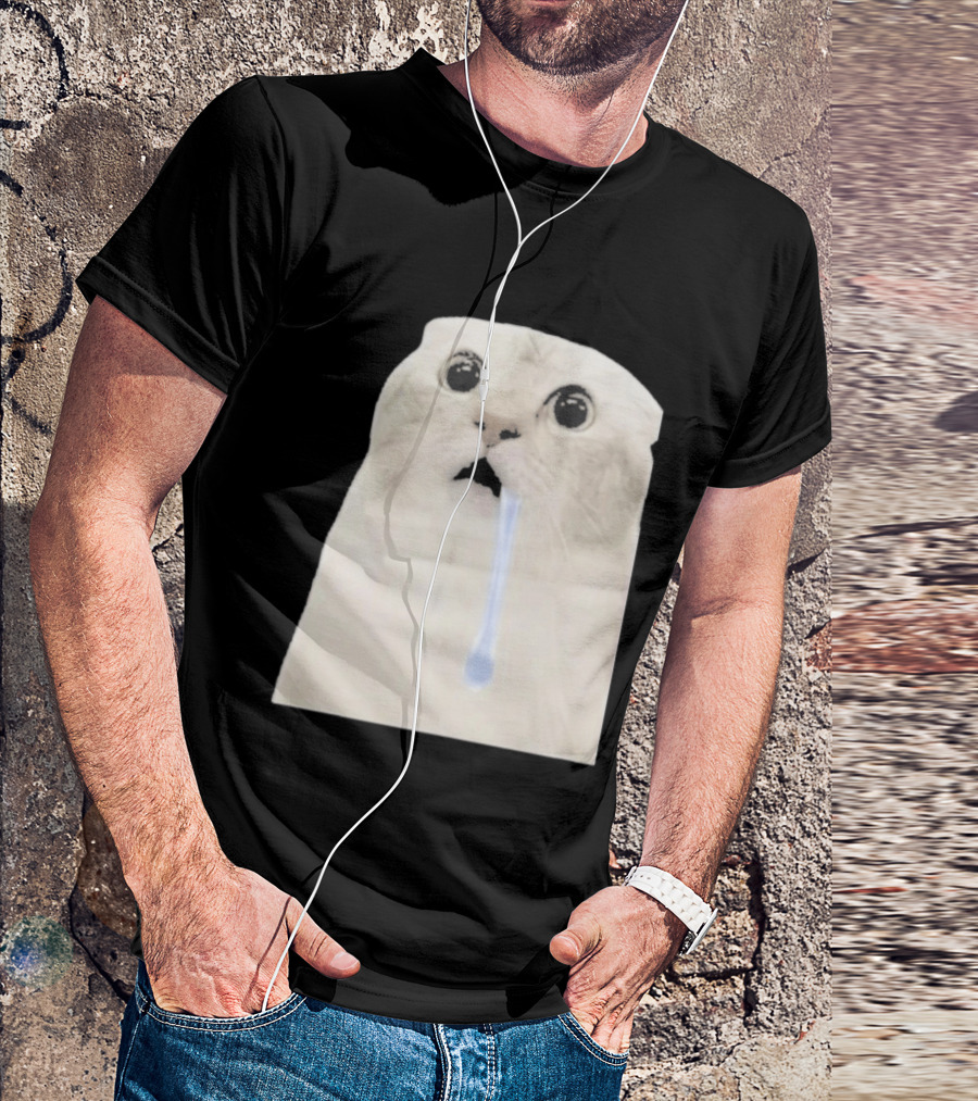 Wide Eyed Drooling Cat Meme Humor T-Shirt
