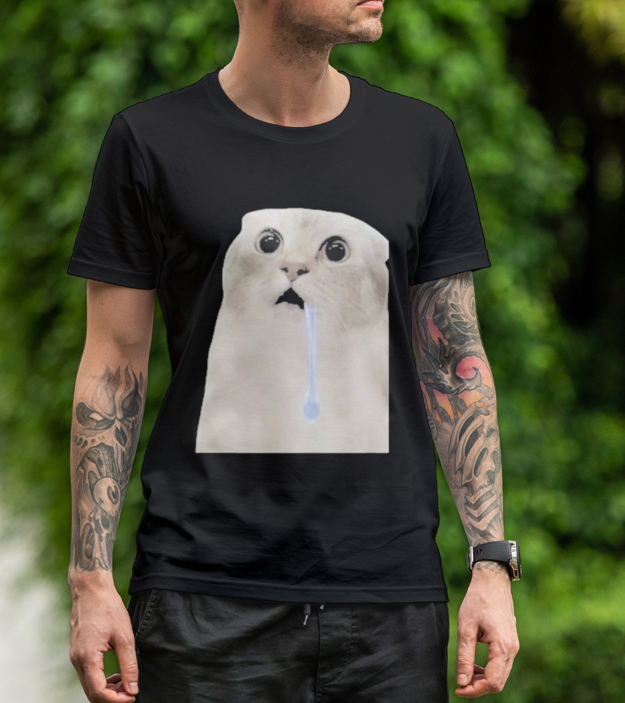 Wide Eyed Drooling Cat Meme Humor T-Shirt