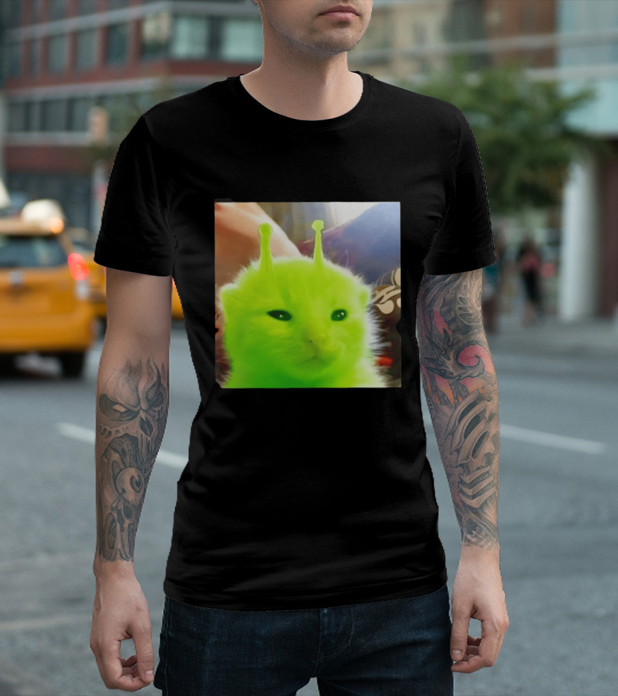 Gleep Alien Kitty Green Cat Antennae Fluffy Feline Fantasy T-Shirt
