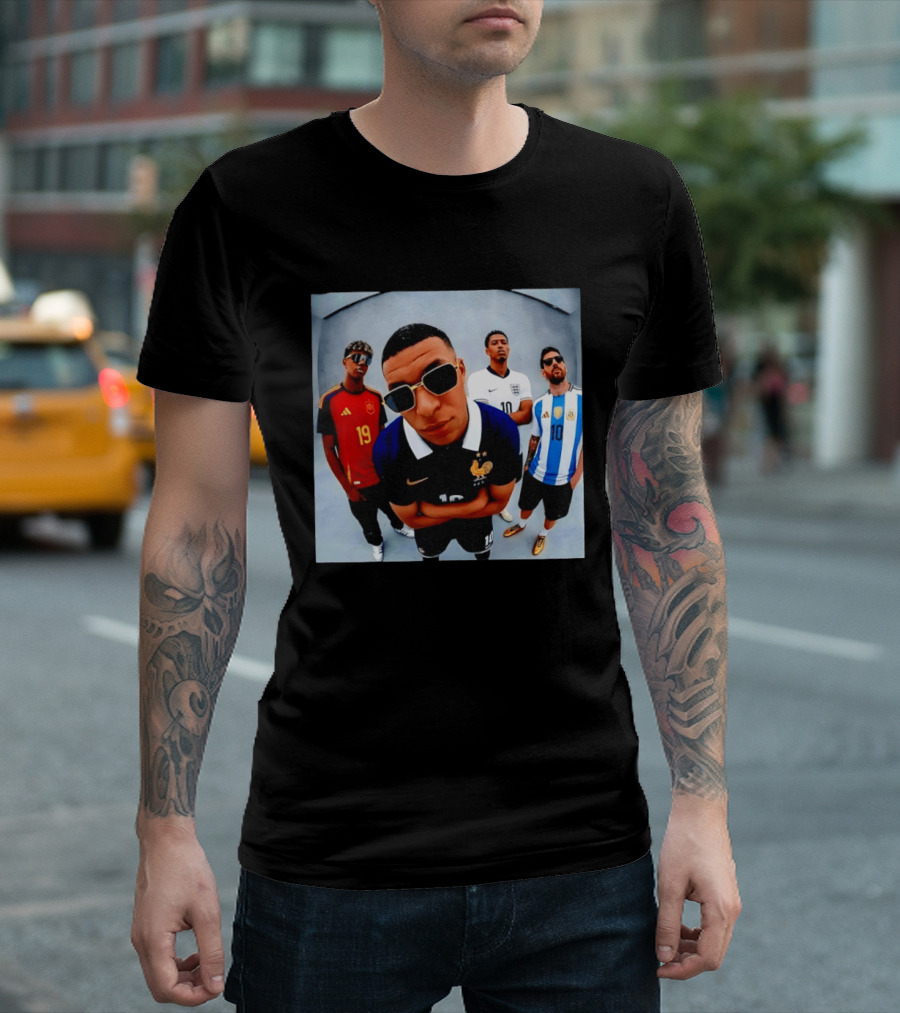 Kylian Mbappe Jude Bellingham Lionel Messi Football Stars Selfie Spain England Argentina France T-Shirt