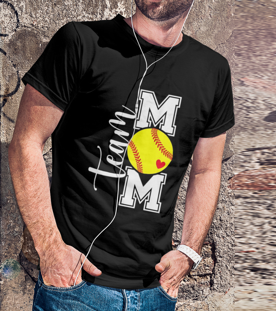 Team Mom Softball Yellow Heart Ball T-Shirt