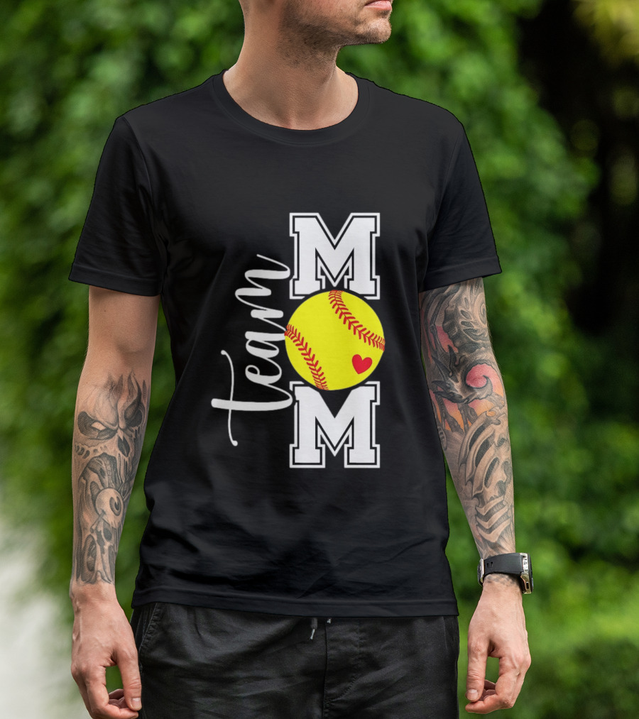 Team Mom Softball Yellow Heart Ball T-Shirt