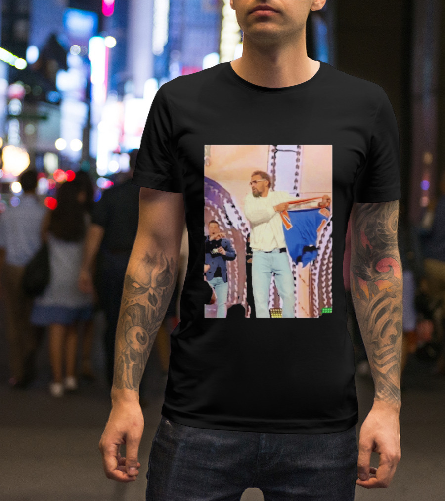 Trae Young Tears Jalen Brunson Jersey Knicks 2026 T-Shirt