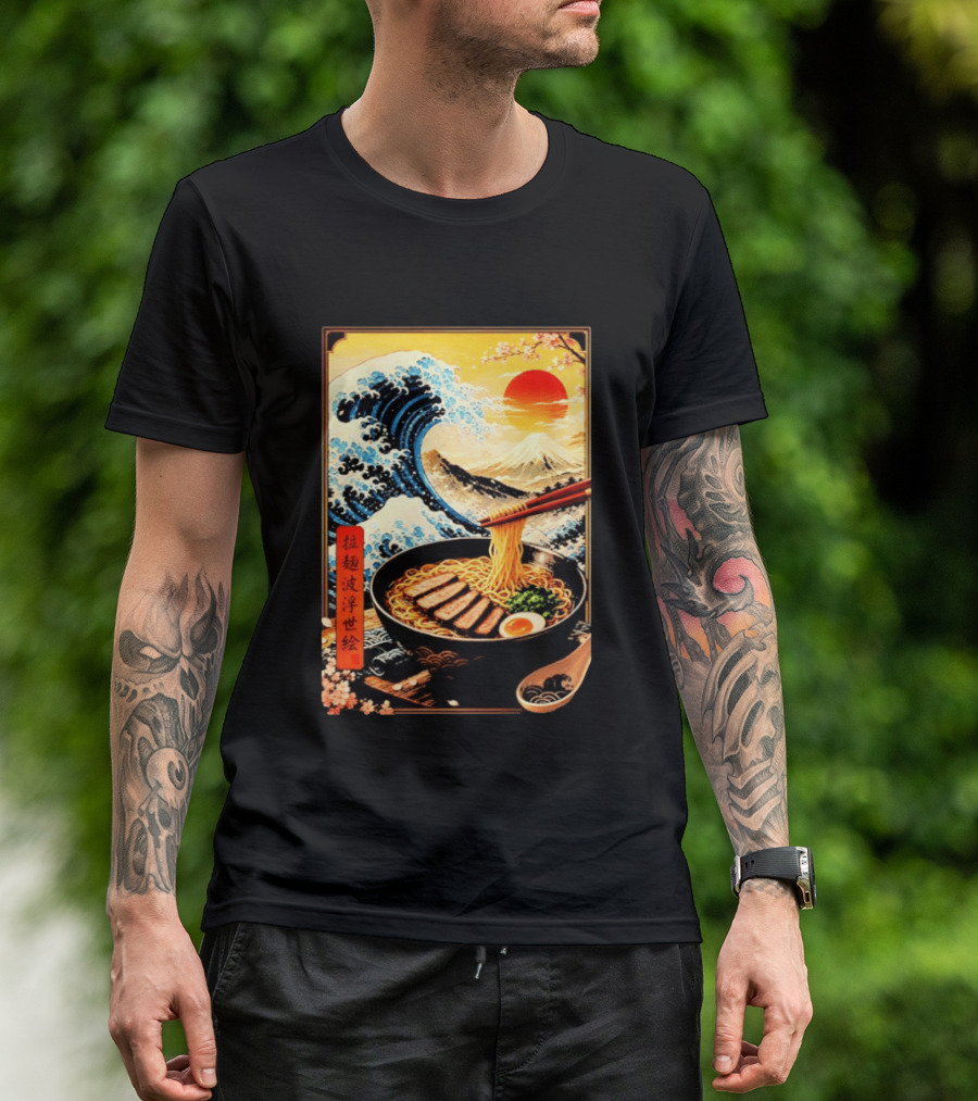 Great Wave Ramen Ukiyo E Japanese Noodles Cherry Blossoms Sun Mountain T-Shirt