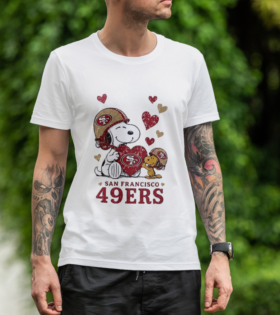 San Francisco 49ers Peanuts Snoopy Love Hearts T-Shirt