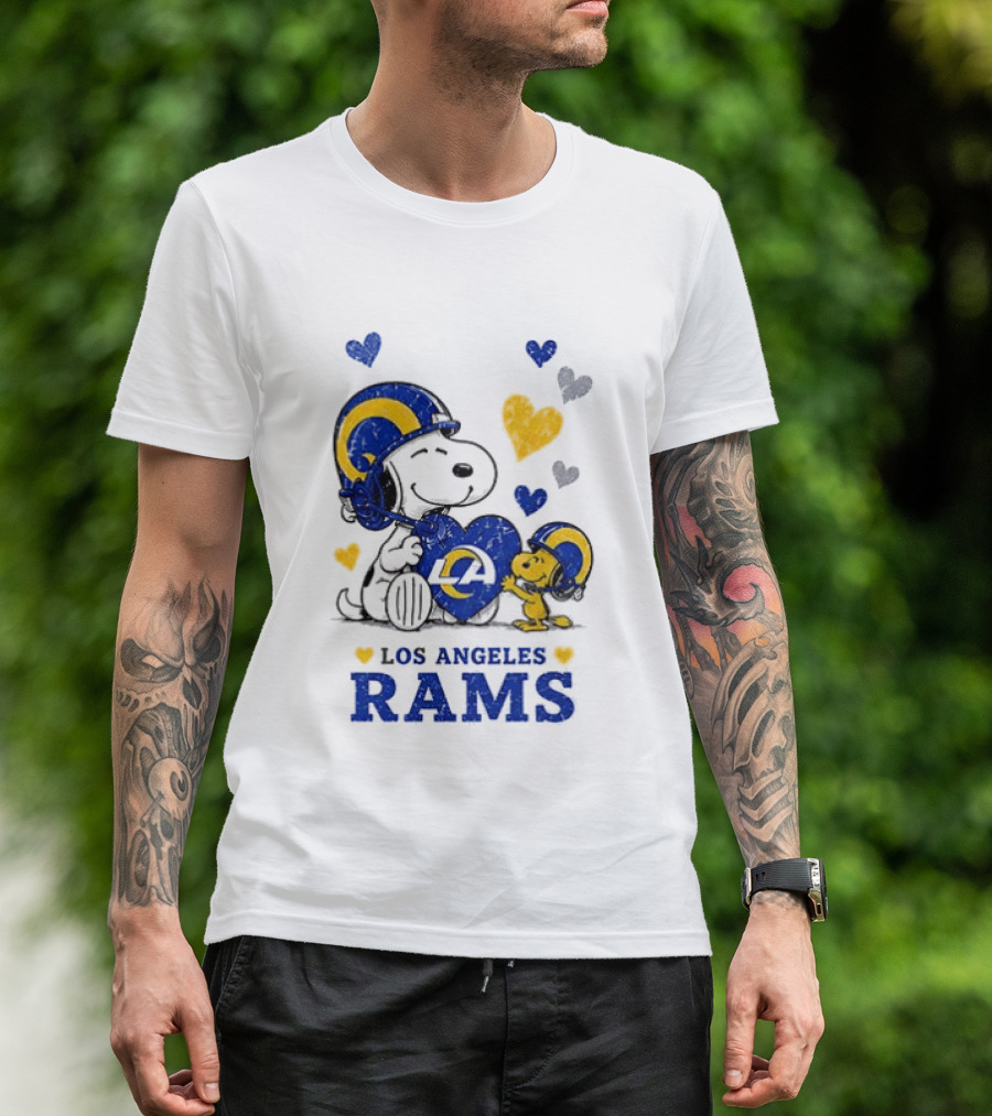 Los Angeles Rams Peanuts Snoopy Love Laughter Hearts T-Shirt