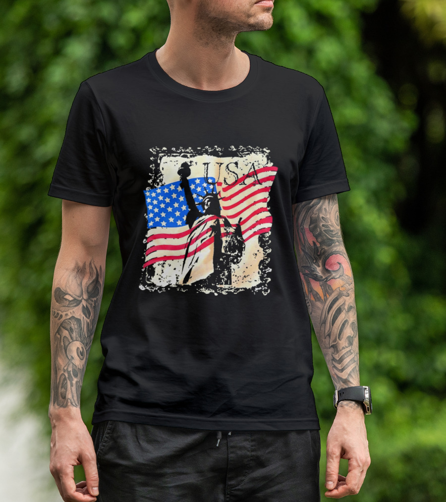 USA Statue Of Liberty American Flag T-Shirt