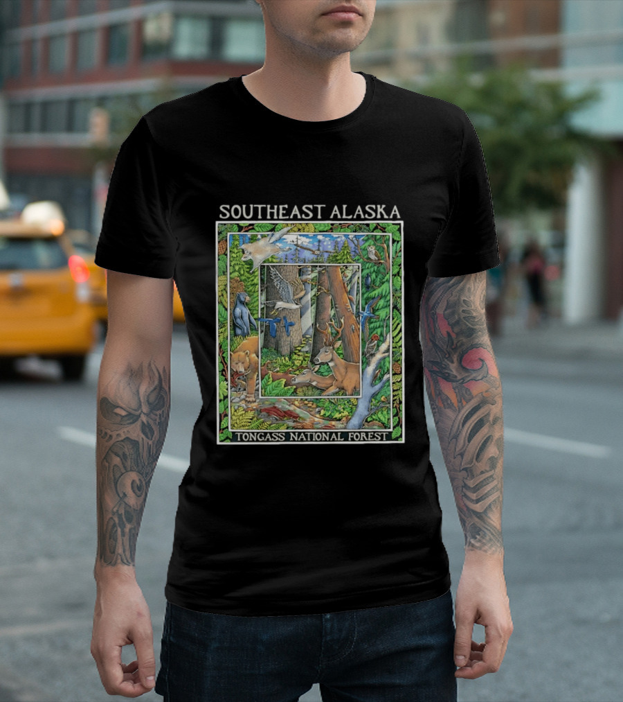 Southeast Alaska Tongass National Forest Wildlife Bear Deer Owl Wolf Bird T-Shirt