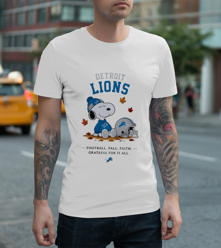 Detroit Lions Snoopy Football Fall Faith Grateful For It All Leaves Helmet T-Shirt