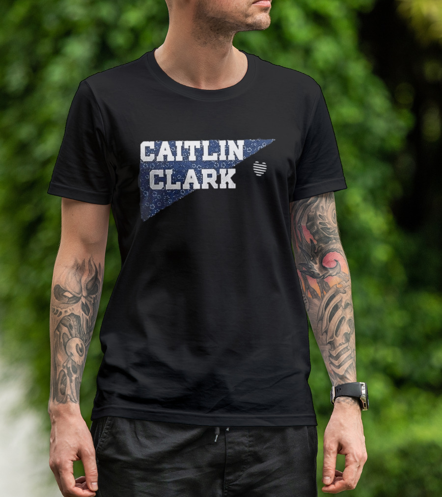 Indiana Fever Caitlin Clark Number 22 Limited Edition Football Caitlin Clark Text Heart T-Shirt