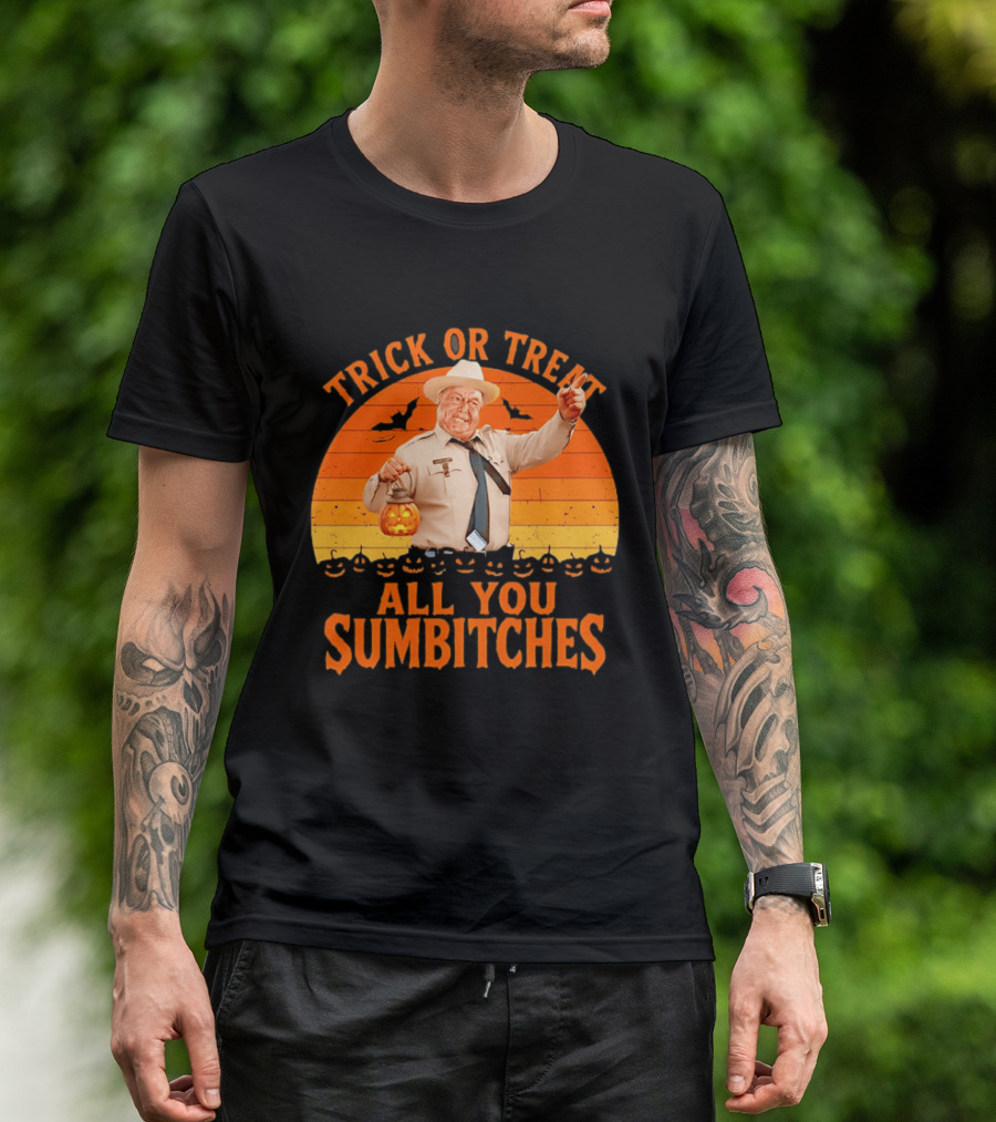 Trick Or Treat All You Sumbitches Halloween Officer Pumpkin Lantern T-Shirt