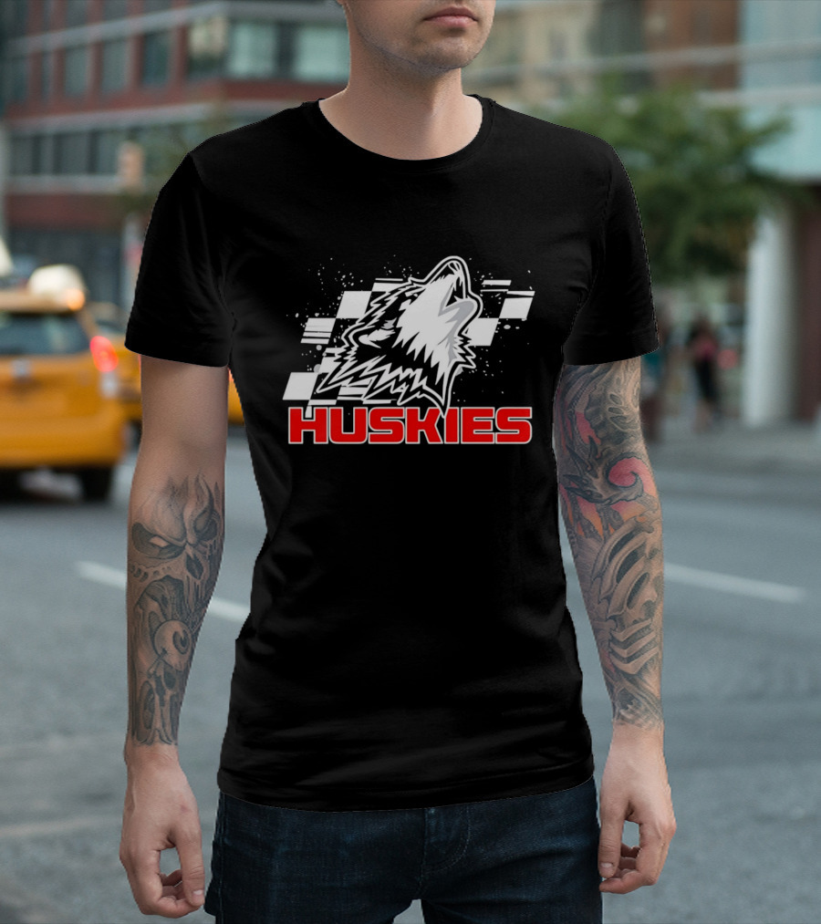 Huskies Howling Checkered Racing Flag T-Shirt