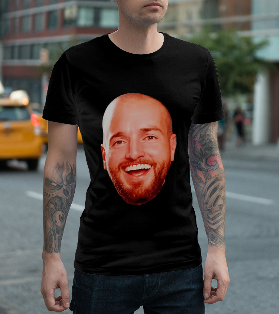 The Smiling Man Happy Face Bold Expression T-Shirt