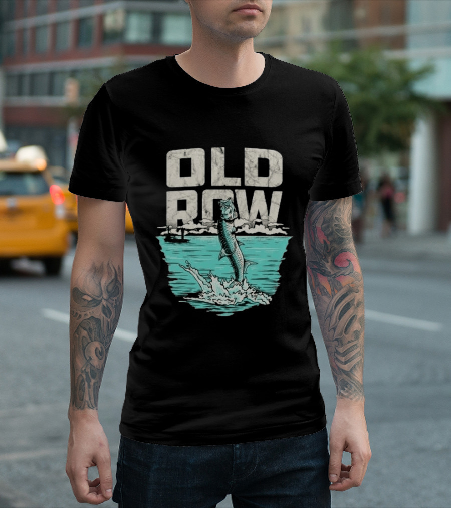 Old Row Tarpon Jumping Fishing Scene T-Shirt