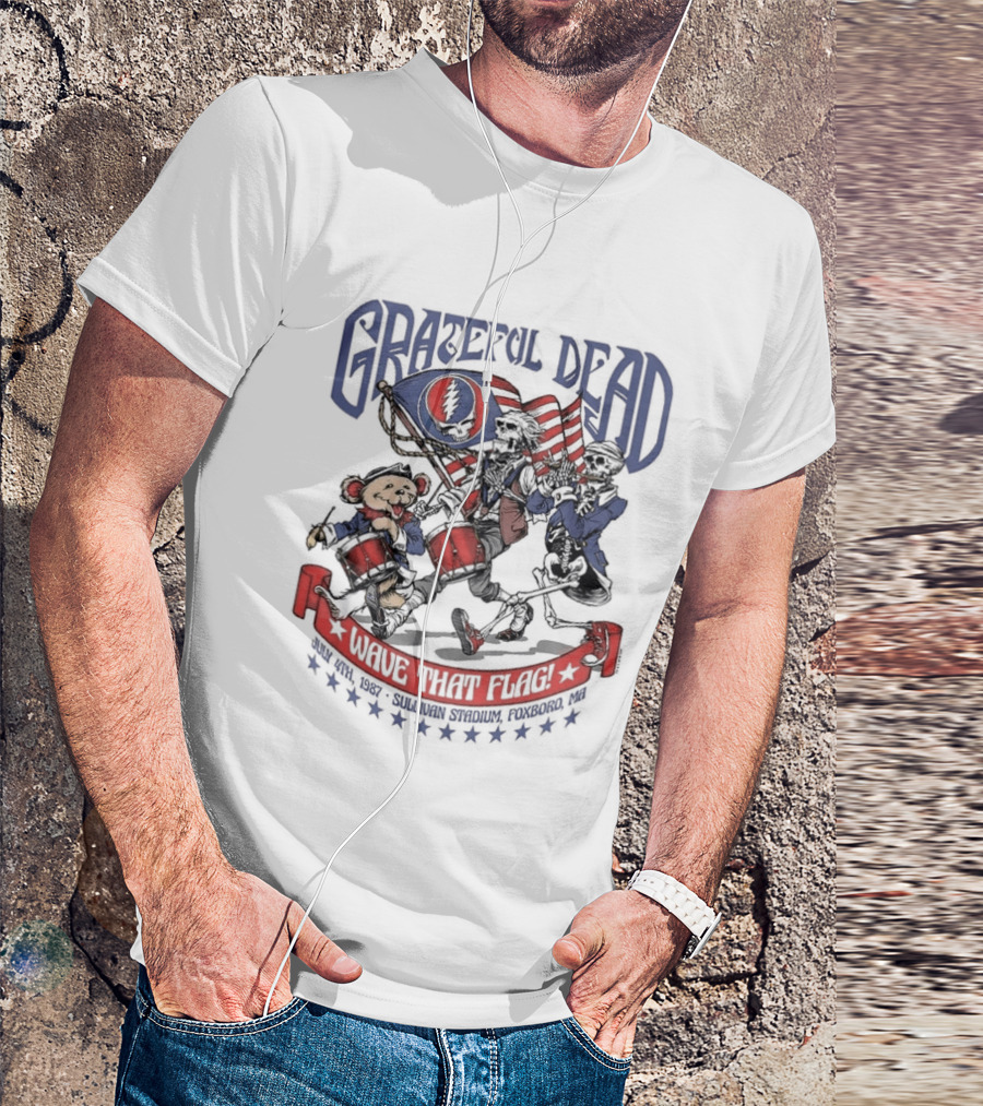 Grateful Dead Wave That Flag 4th Of July Sullivan Stadium Foxboro MA Bear Skeleton Jam Band Summer Concert T-Shirt