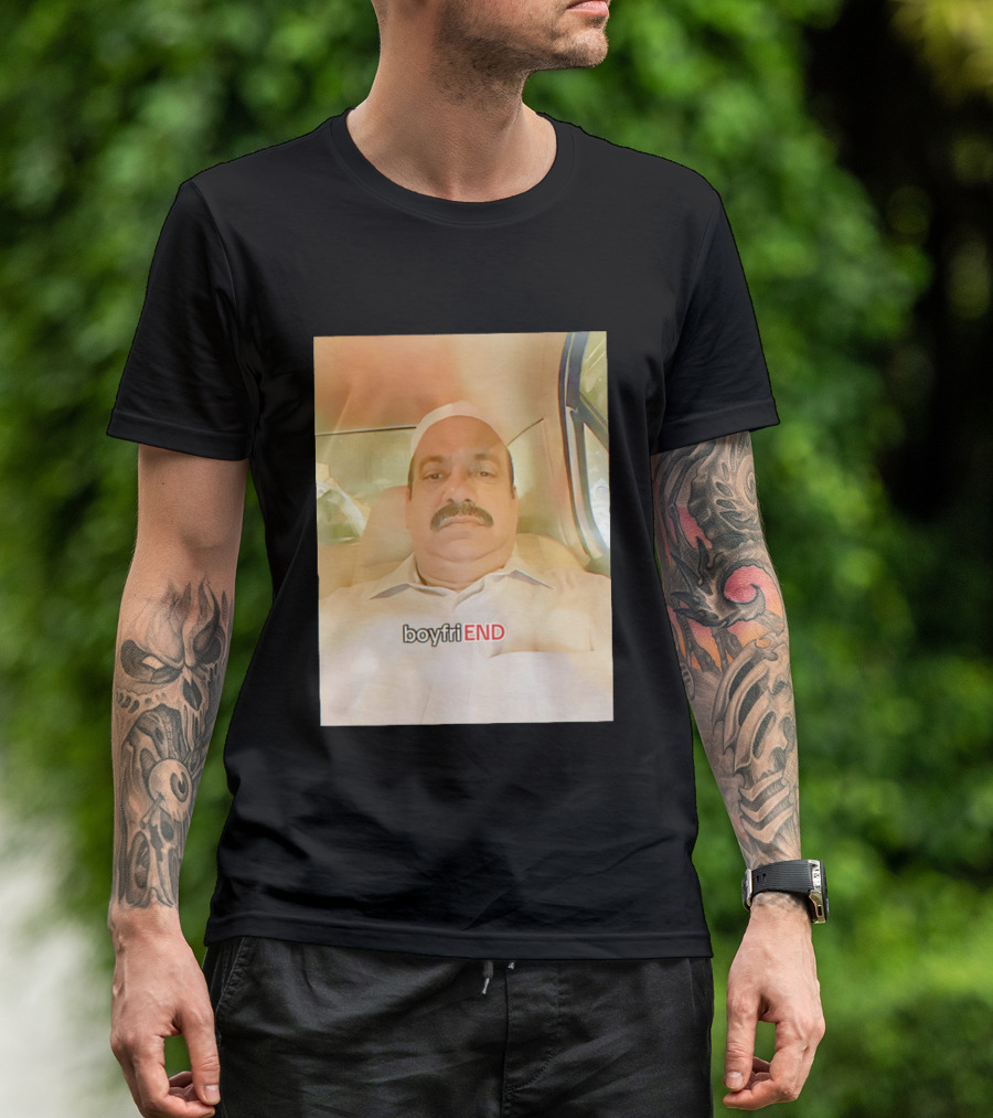 BoyfriEND Man Sitting Image T-Shirt