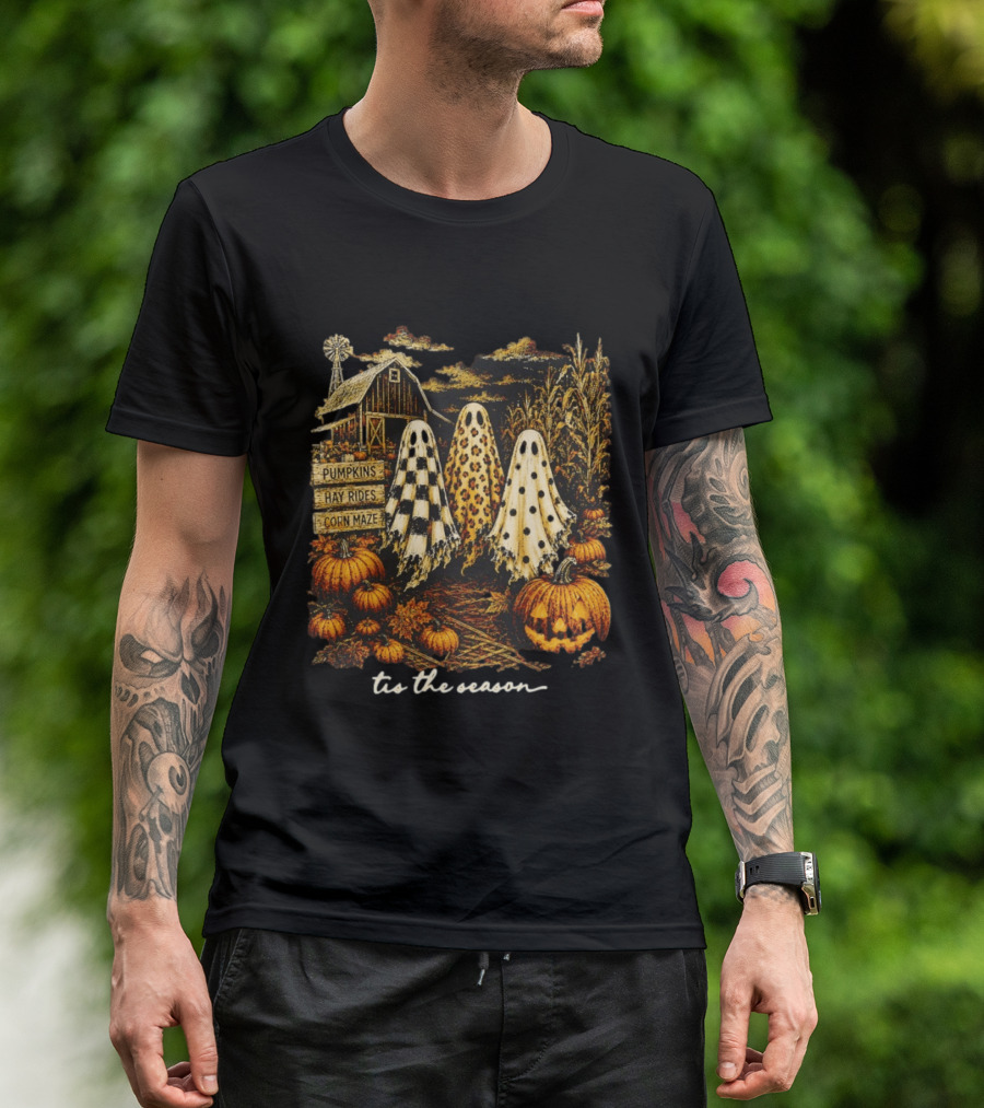 Tis The Season Halloween Ghosts Trio Pumpkins Hay Rides Corn Maze Spooky Autumn T-Shirt