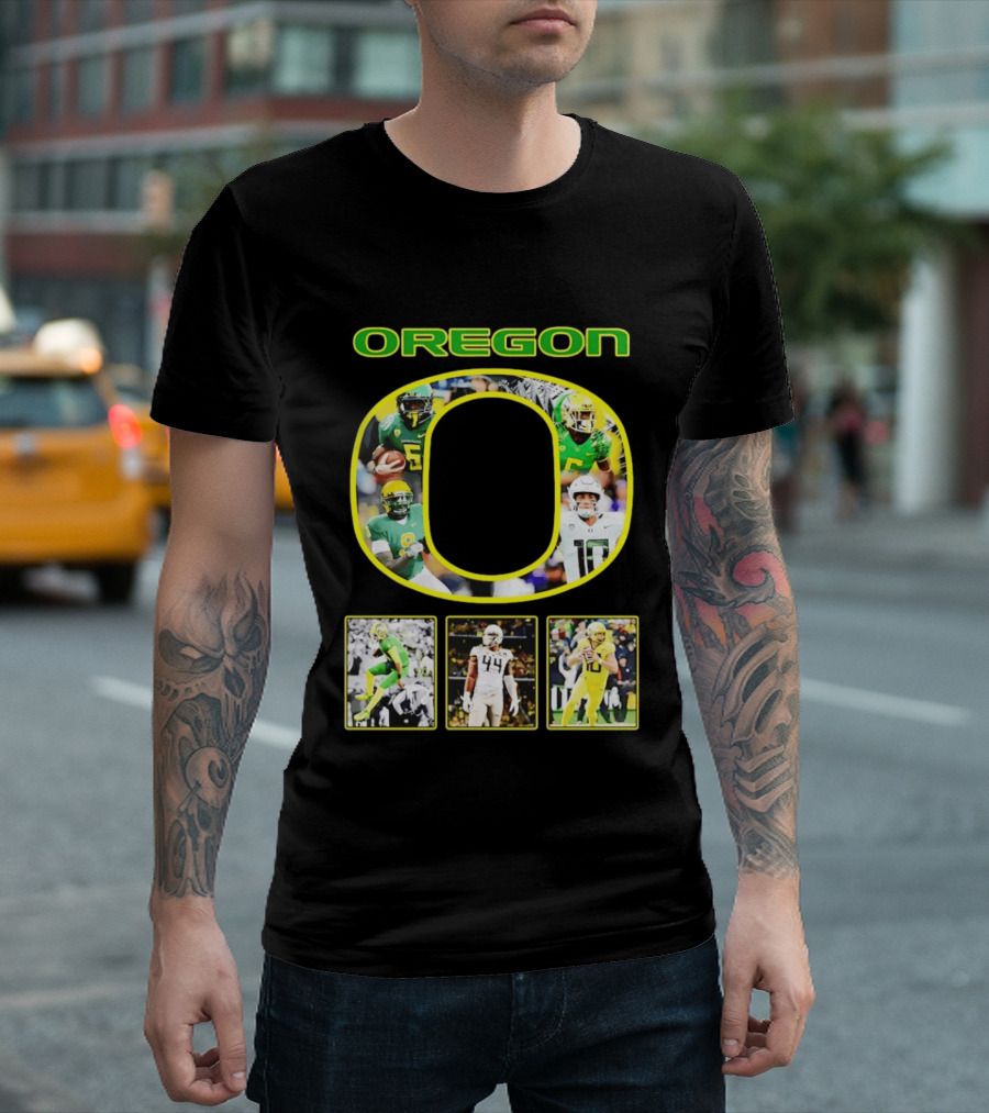 Oregon Ducks Football Players Collage NCAA Team Spirit T-Shirt