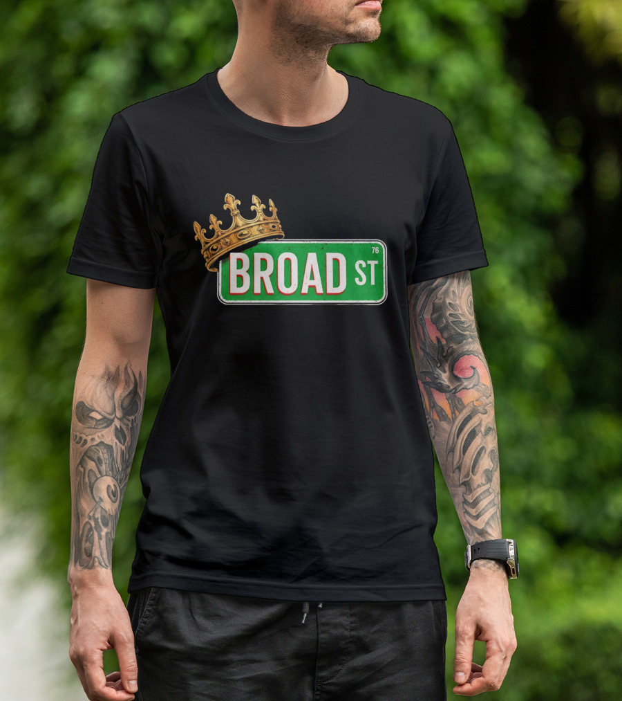 Philadelphia 76ers Broad Street 76 King Crown T-Shirt
