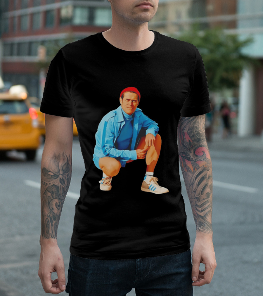 Willem Dafoe Meme Red Beanie Blue Tracksuit Squatting Pose T-Shirt