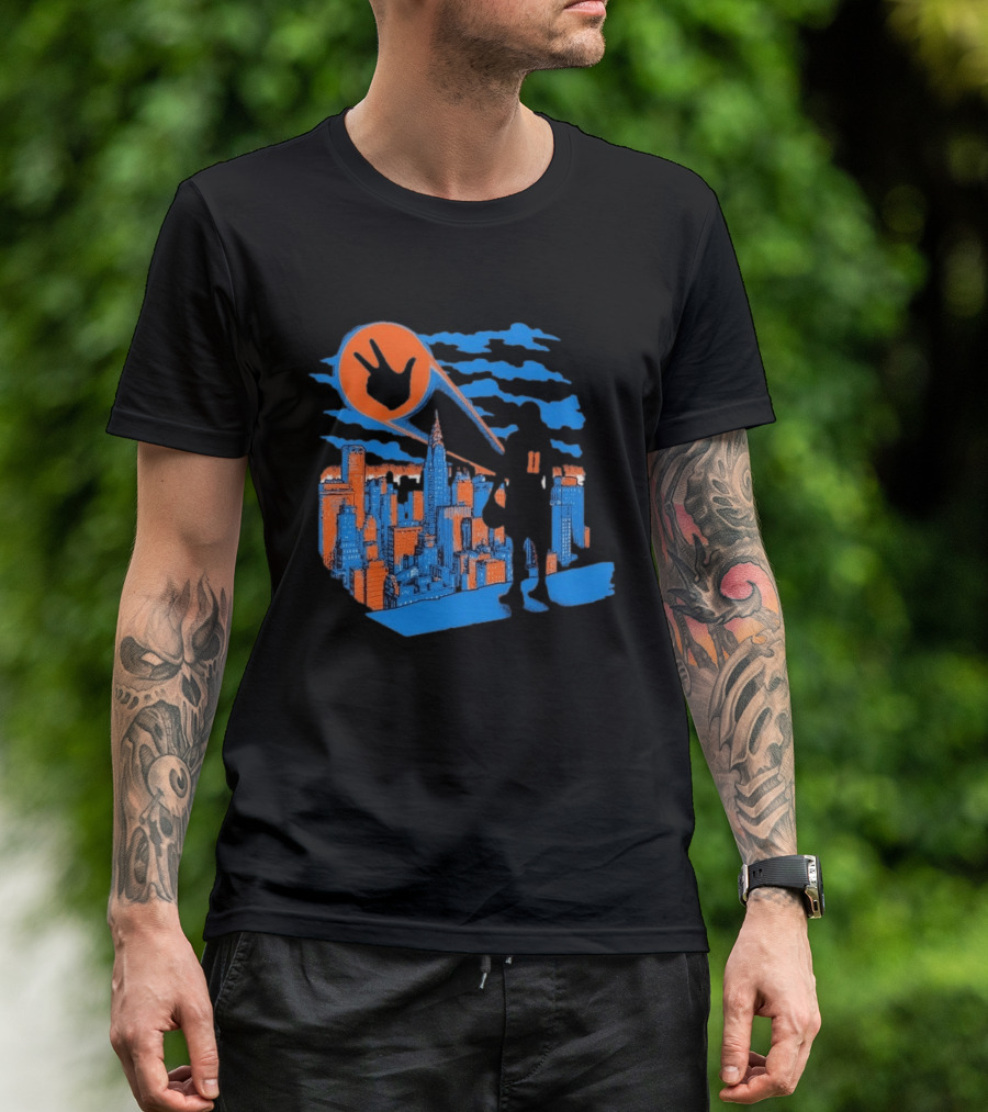 New York Knicks Jalen Brunson NYC Skyline Hero Hand T-Shirt