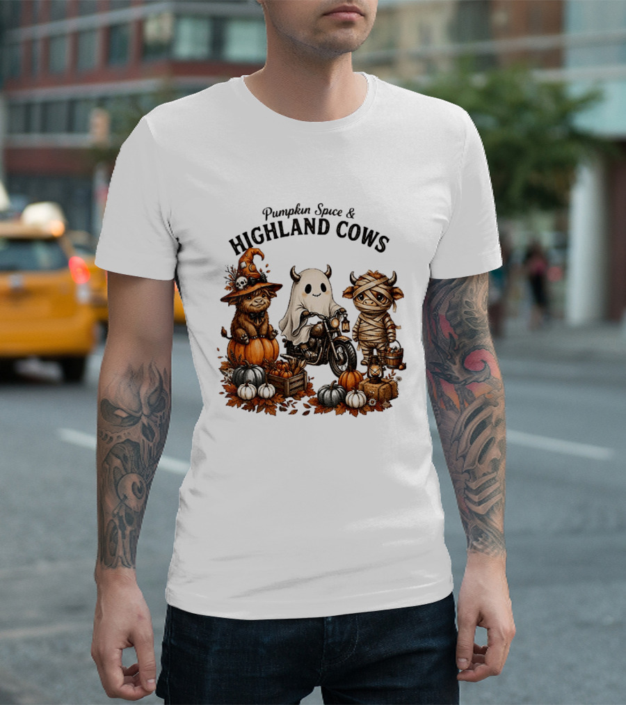 Pumpkin Spice And Highland Cows Halloween Fun T-Shirt
